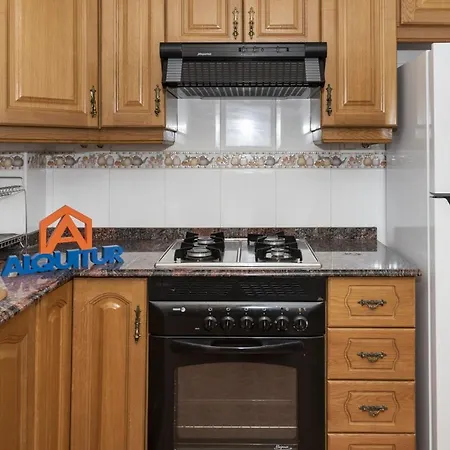 Mari Carmen, 2º-8 아파트